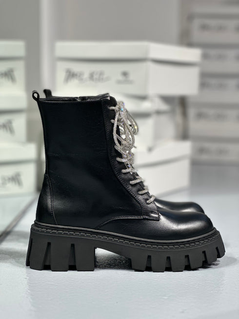 SOSA TAŞLI HAKİKİ DERİ POSTAL